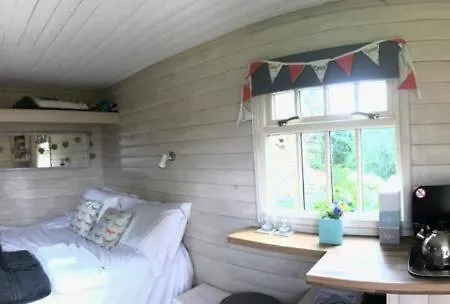 The Shepherd's Hut Domek letniskowy