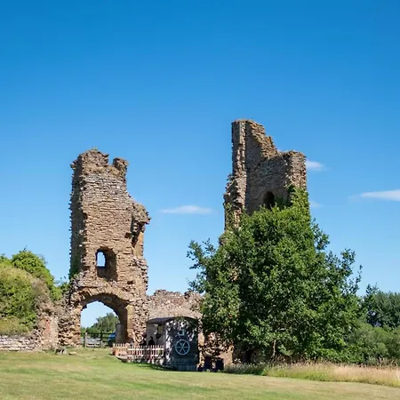 The Shepherd's Hut Lodge