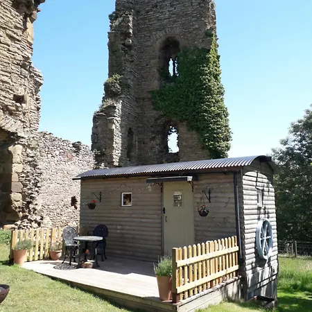 The Shepherd's Hut * Sheriff Hutton